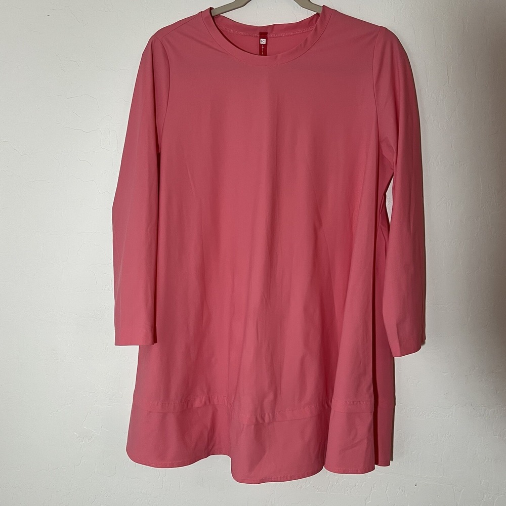 IC BY CONNIE K ROSE CREW NECK TOP/Tunic Size Small Pink